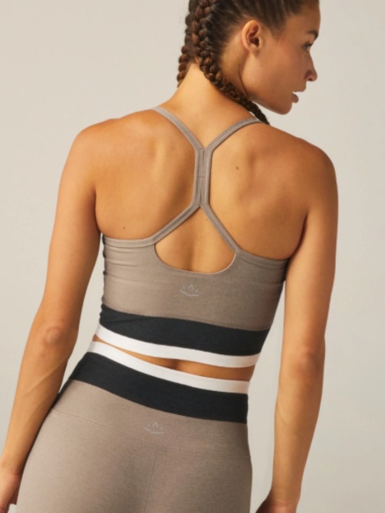 NWT Beyond Yoga Color Block Sports Bra - L - Picture 2 of 5